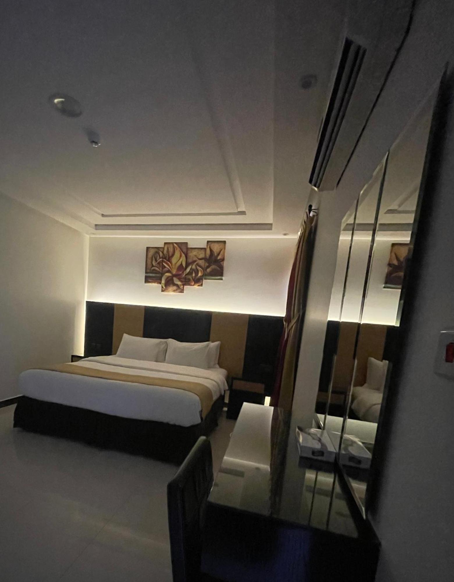 Aparthotel Tulip Al Rawdah à Riyad Extérieur photo